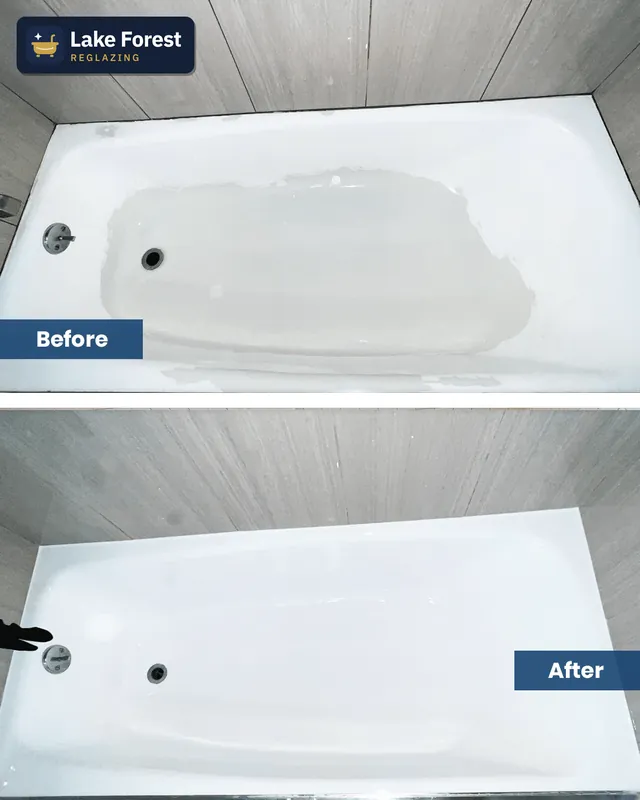 Alcove tub with stone-look walls, before and after reglazing by Lake Forest Reglazing